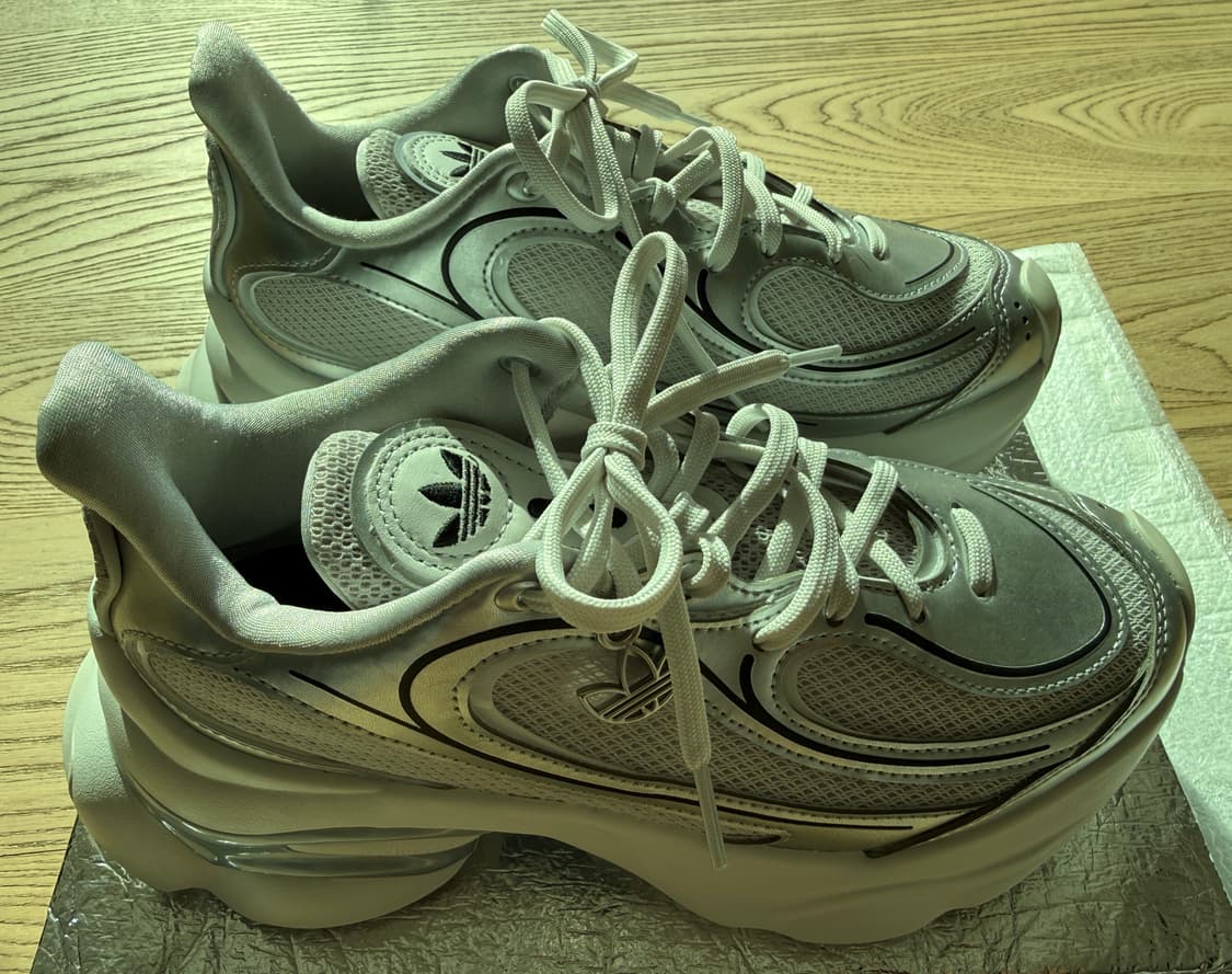 (새상품) 아디다스 오즈베누즈 실버 W235 상품이미지2