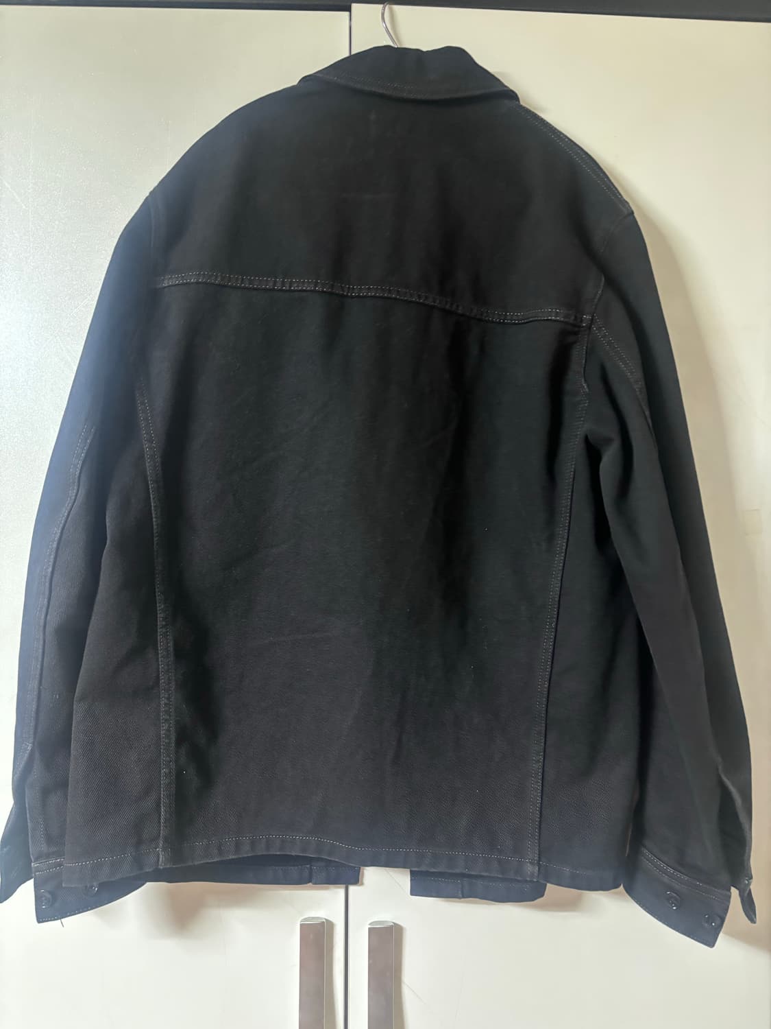 르메르 블랙 트러커 자켓 상품이미지2