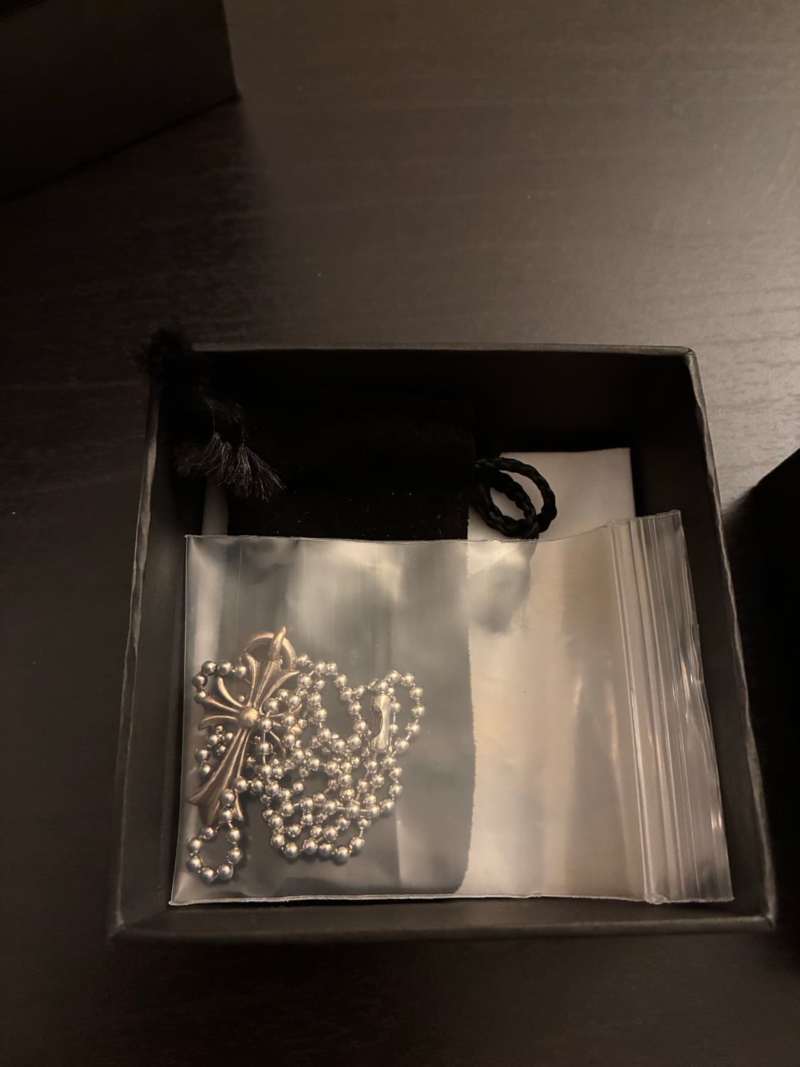 크롬하츠 타이니크로스 팬던트 상품이미지4