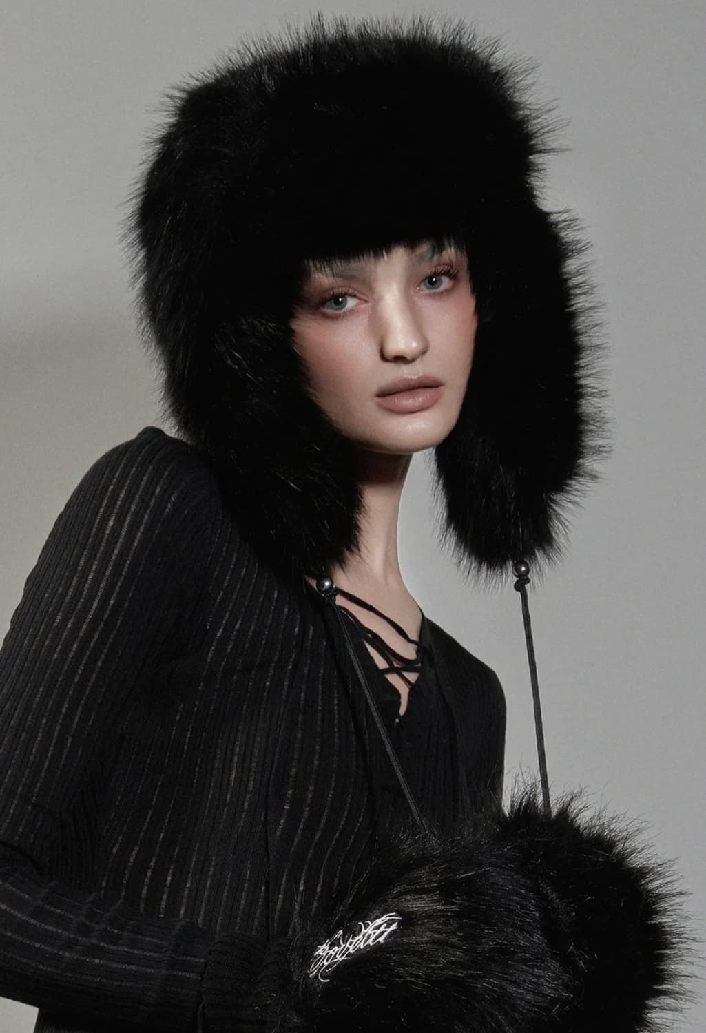 코베트 퍼 트루퍼 햇 블랙  상품이미지1