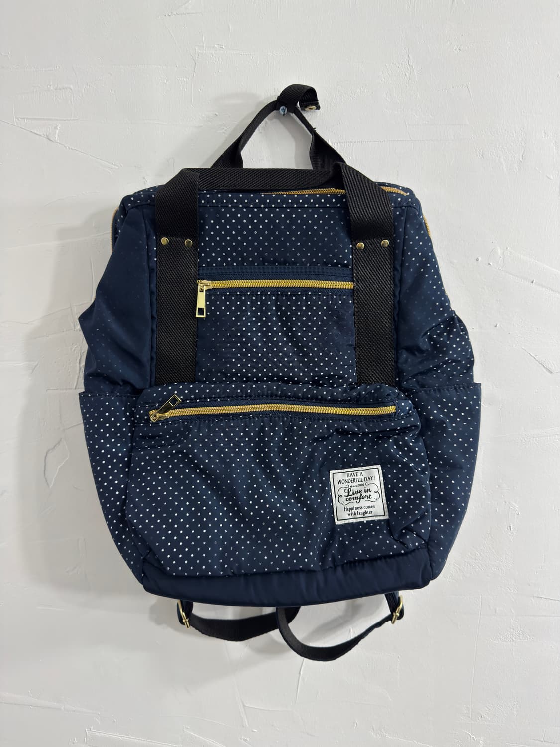 Live in comfort dot backpack 상품이미지1