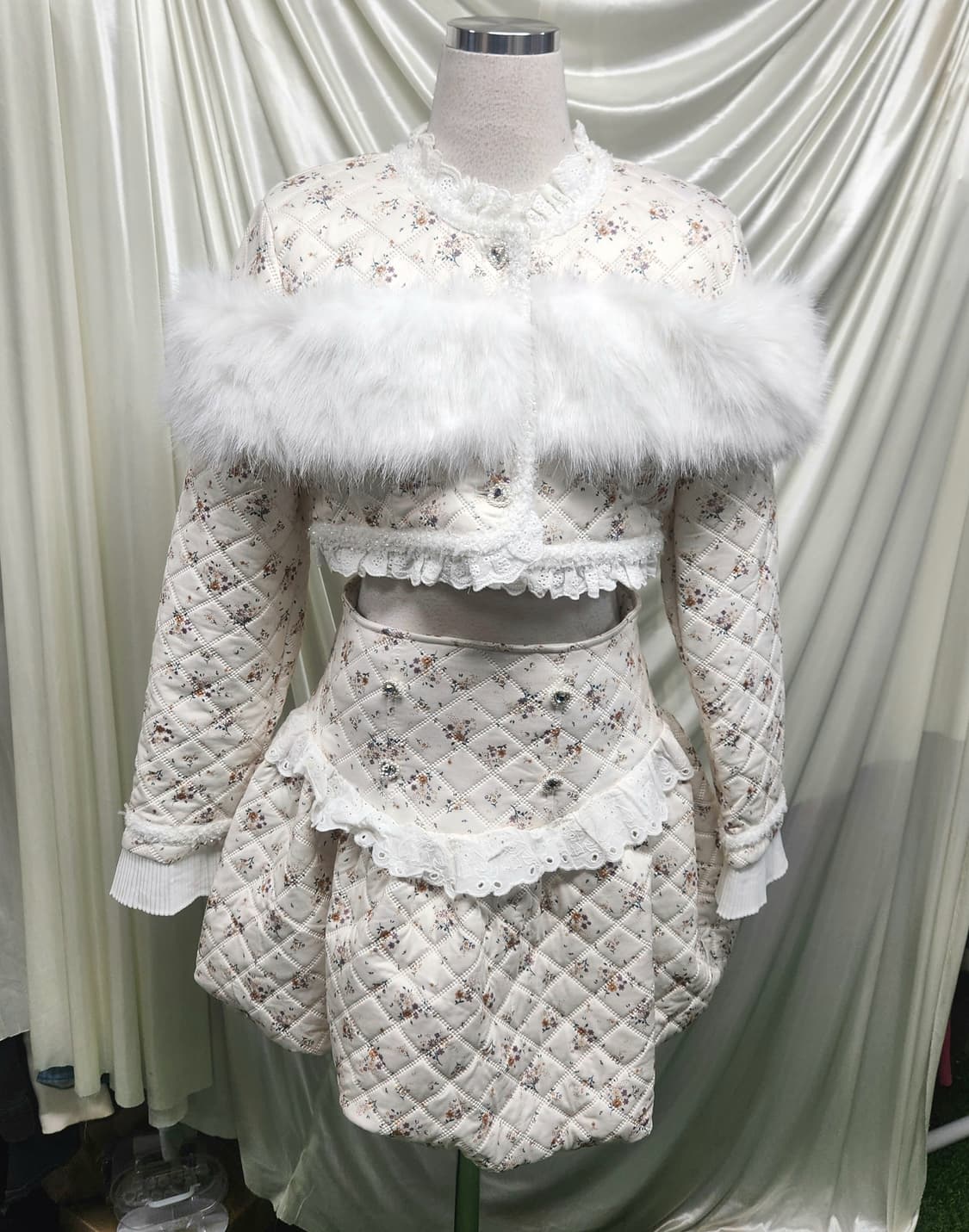 “아이보리 퀼팅 셋업🤍 퍼트리밍 러블리 투피스(존예핏)” 상품이미지2