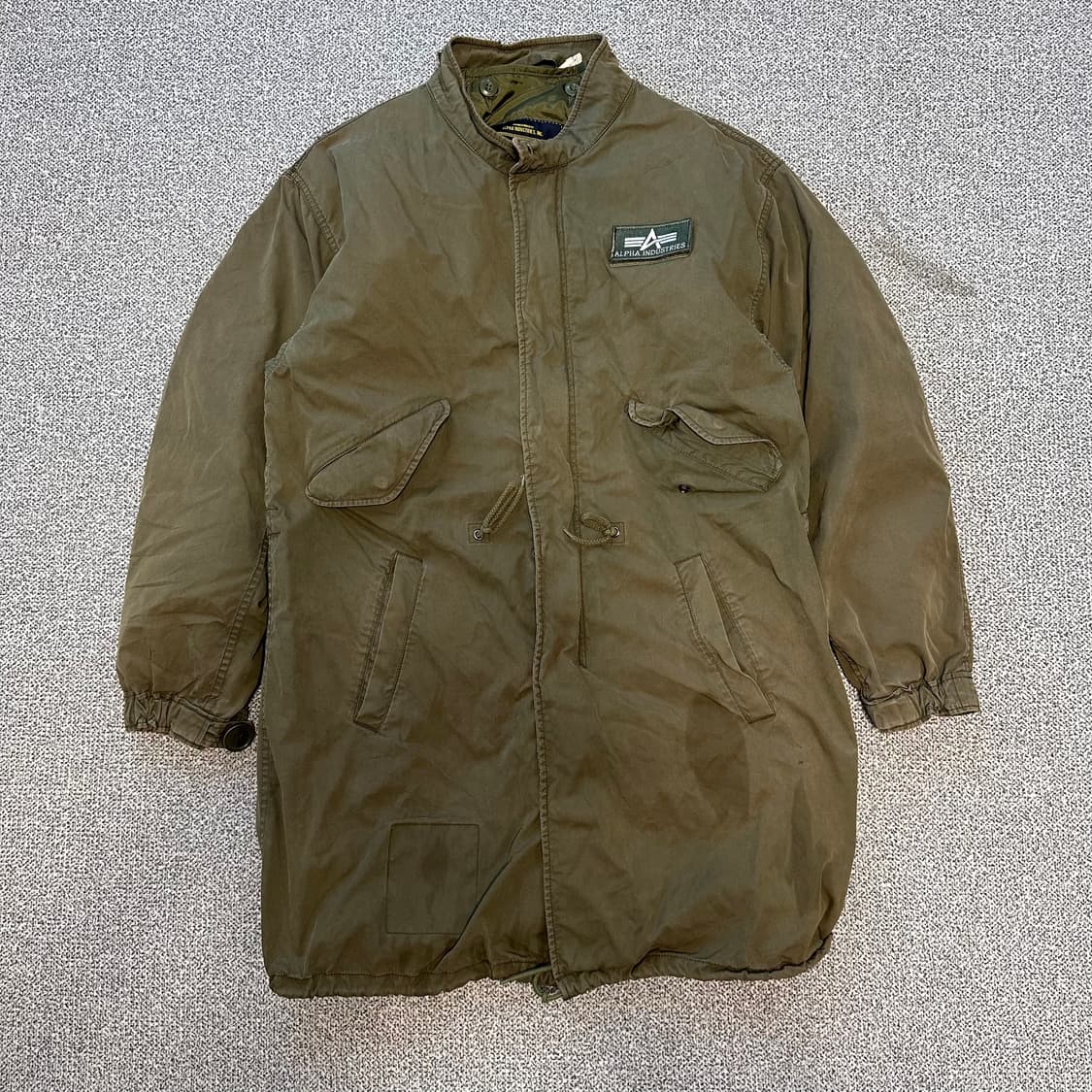 알파인더스트리 파카 카키 상품이미지1