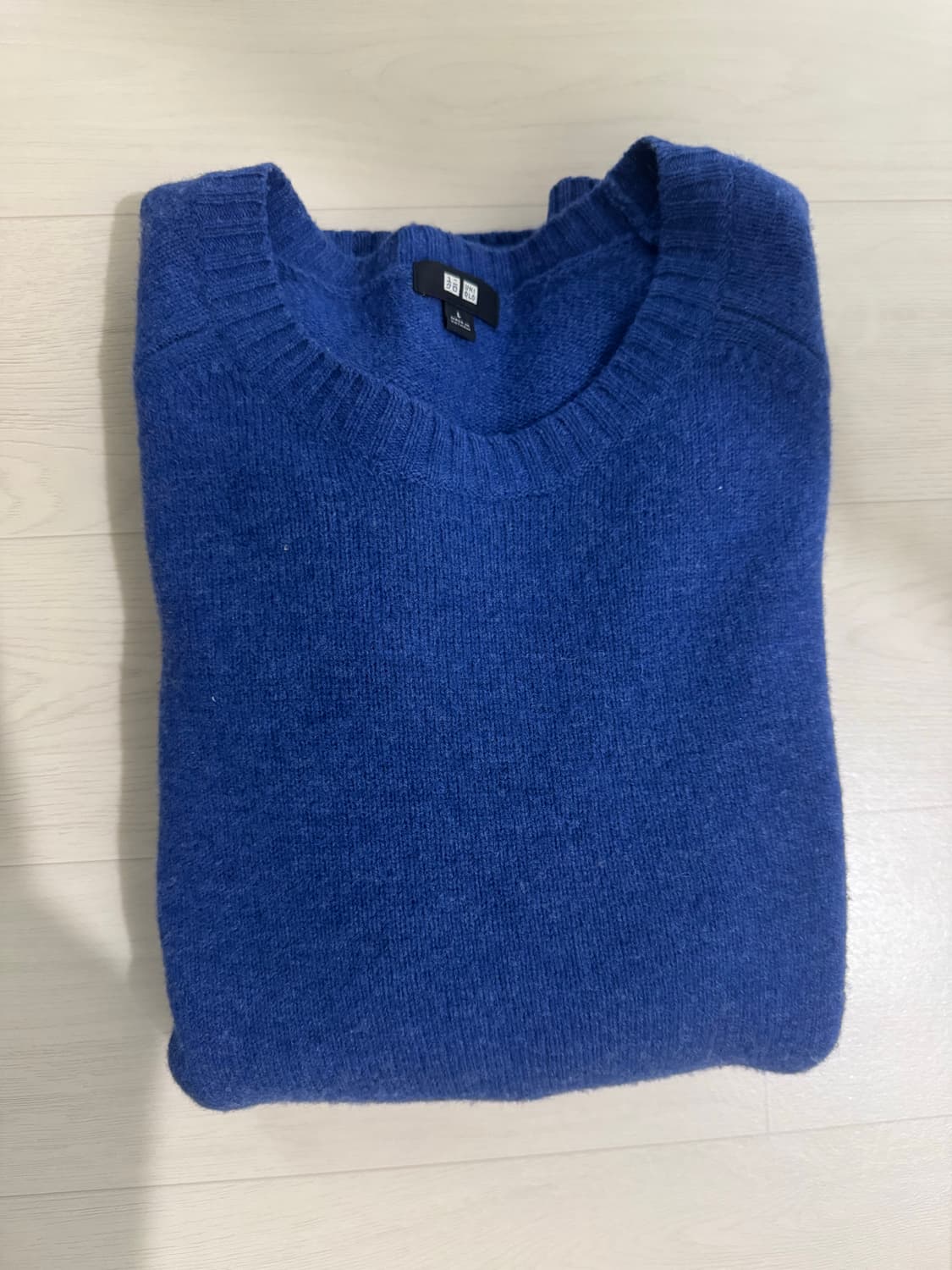 유니클로 램스울 크루넥 니트 블루 상품이미지1