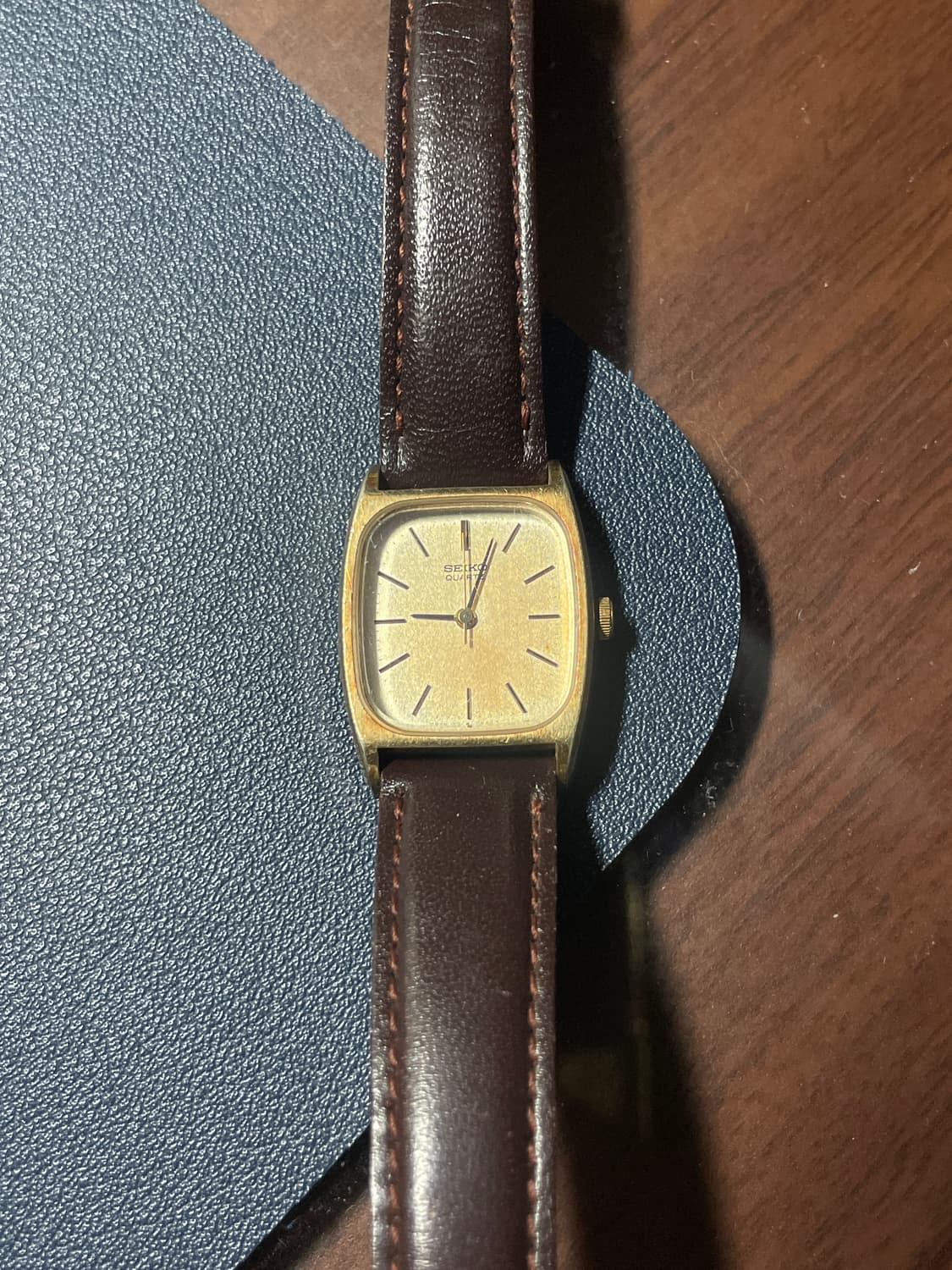 빈티지 세이코 쿼츠 레더 시계 상품이미지1