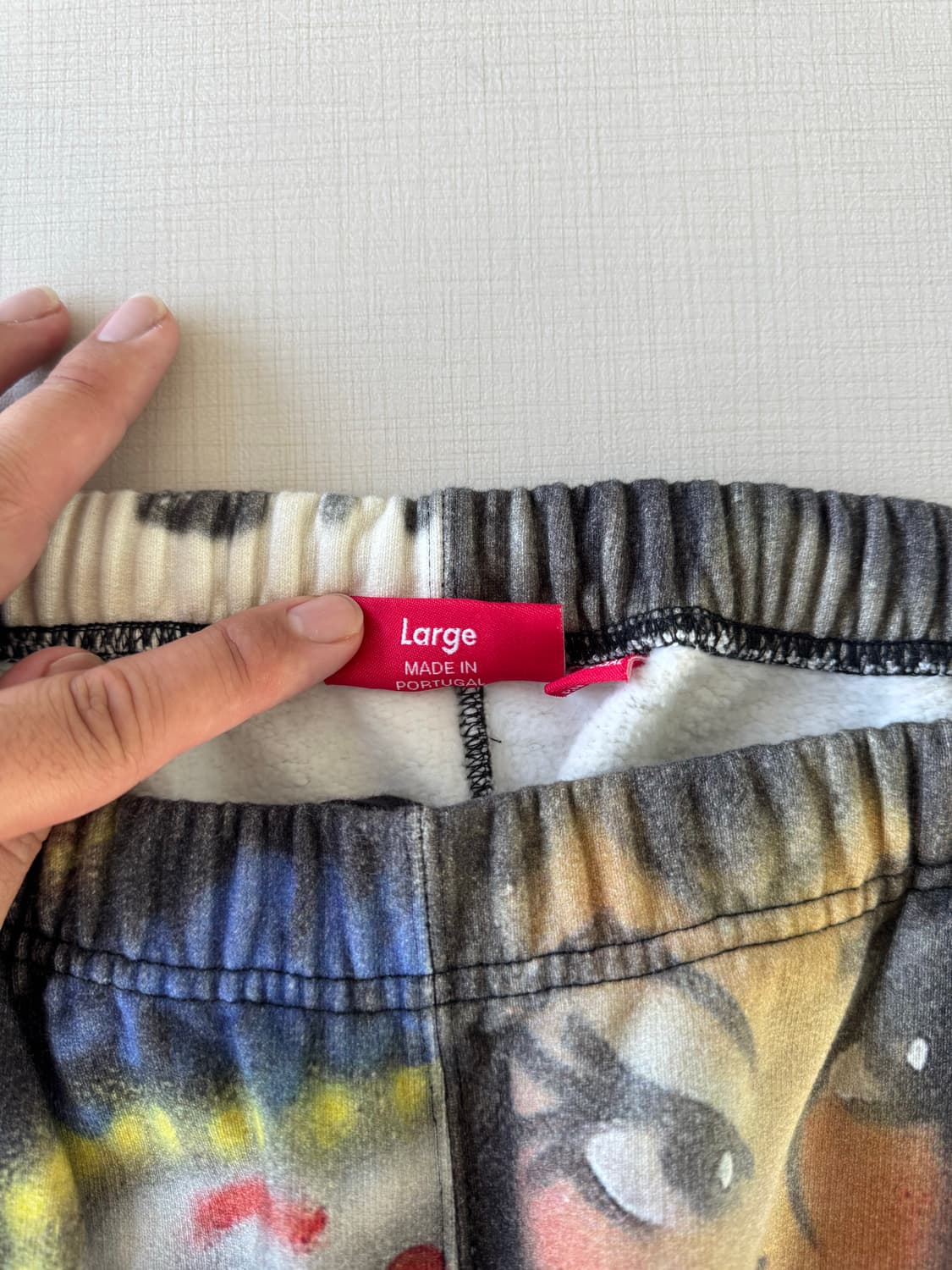 Fw21 슈프림 스웨트팬츠 상품이미지3