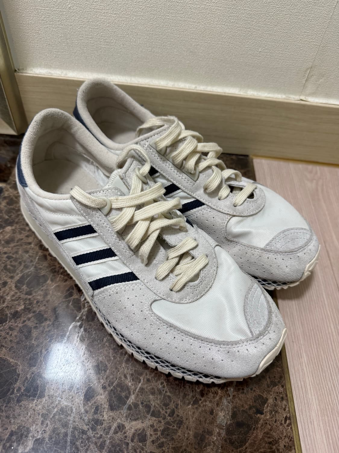아디다스 시티마라톤 네이비화이트 270mm 상품이미지1