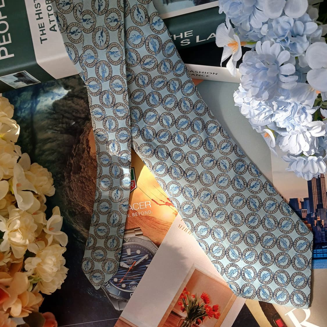 롱샴 실크 민트블루 로고 패턴 넥타이 9.5cm A등급 G20
 상품이미지3