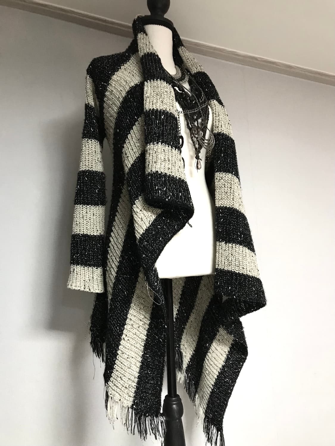 Vintage Draped Fringe Knit Cardigan 상품이미지3