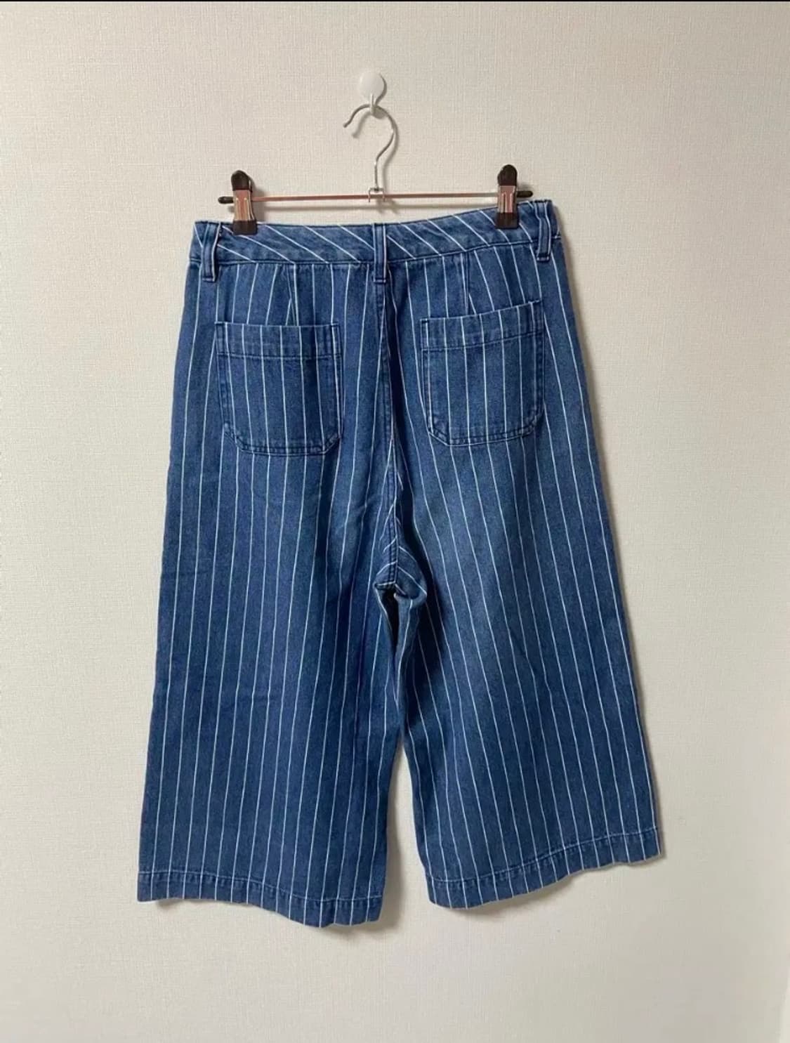 일본 GU 지유 데님 스트라이프 버뮤다 팬츠 상품이미지3
