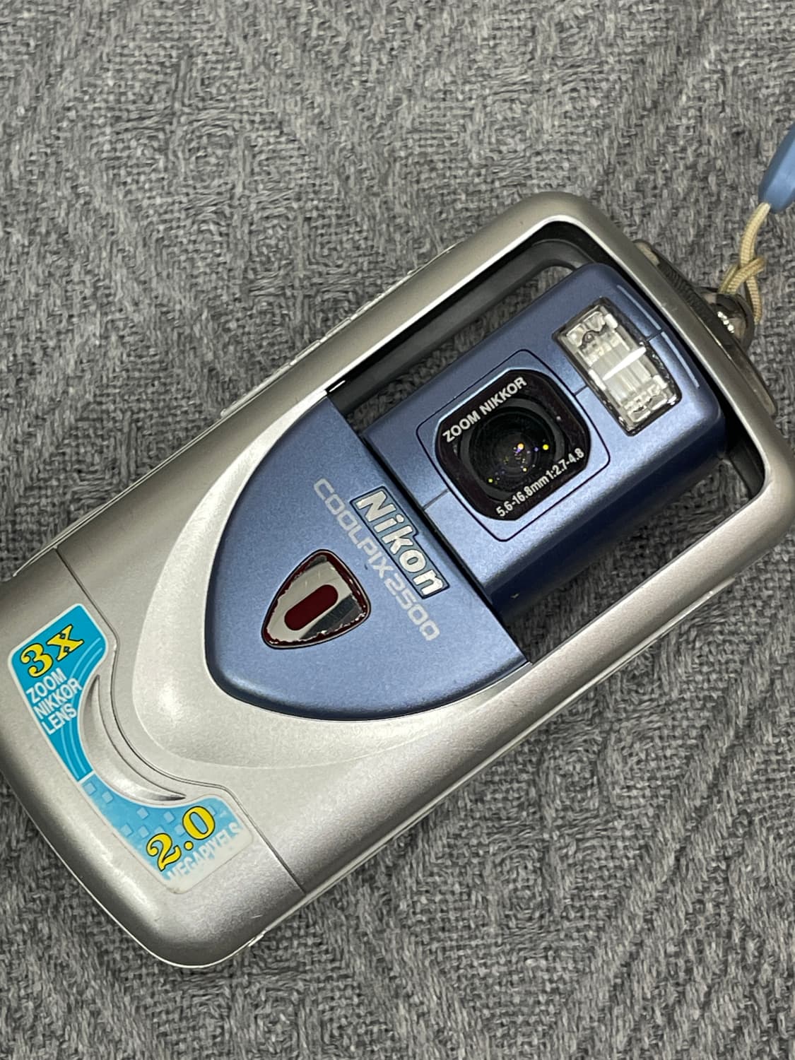 니콘 쿨픽스 2500 상품이미지2