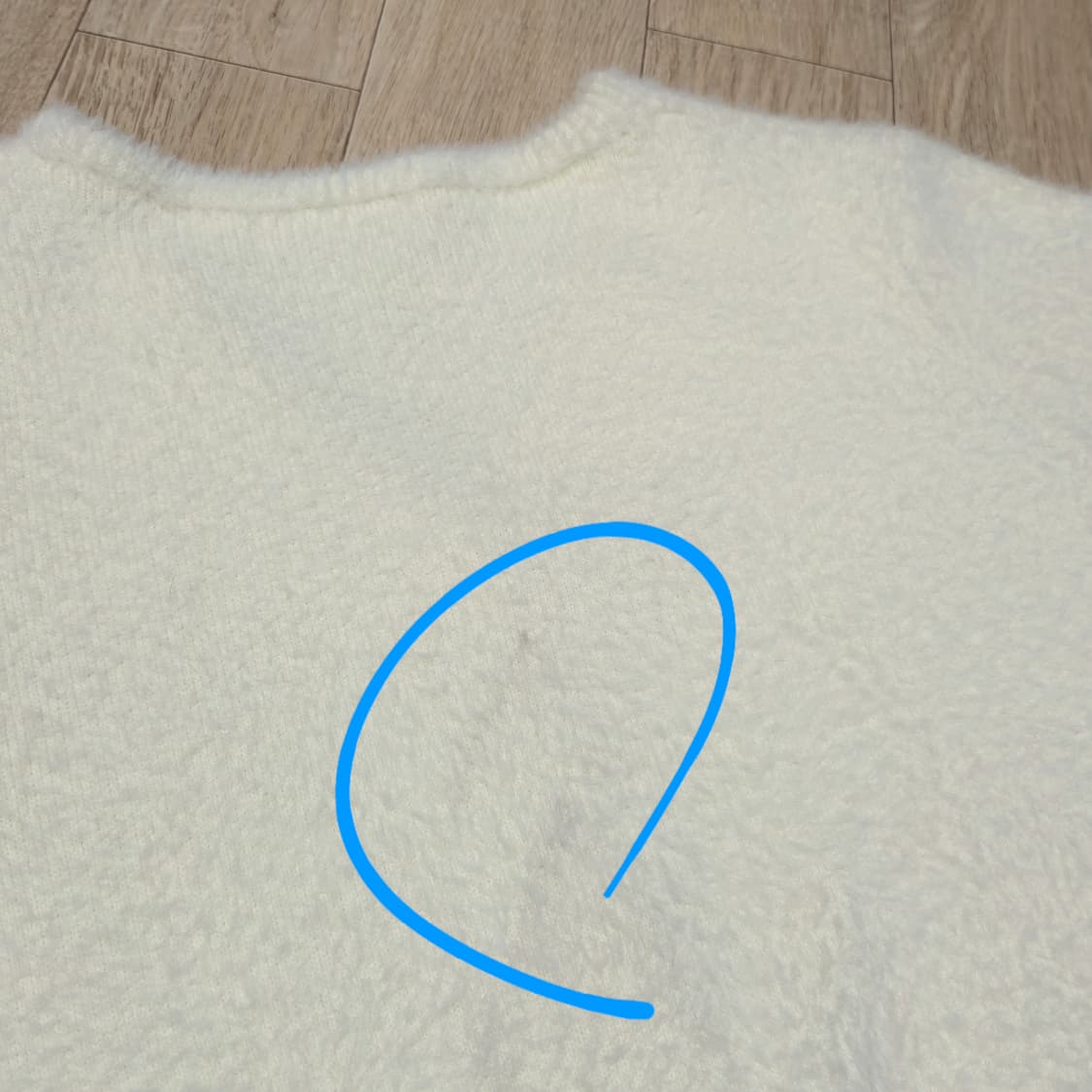 Tweedy-A 울혼방 연베이지 브이넥 가디건 상품이미지6