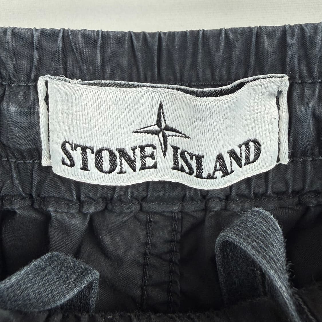 (32) 스톤아일랜드 카고 조거 팬츠 블랙 상품이미지3