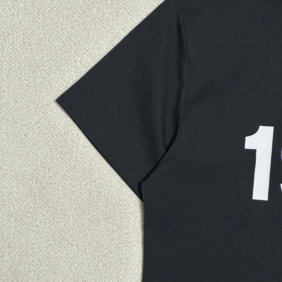 1993스튜디오 1993 빅로고 우먼 레귤러핏 티셔츠 상품이미지3