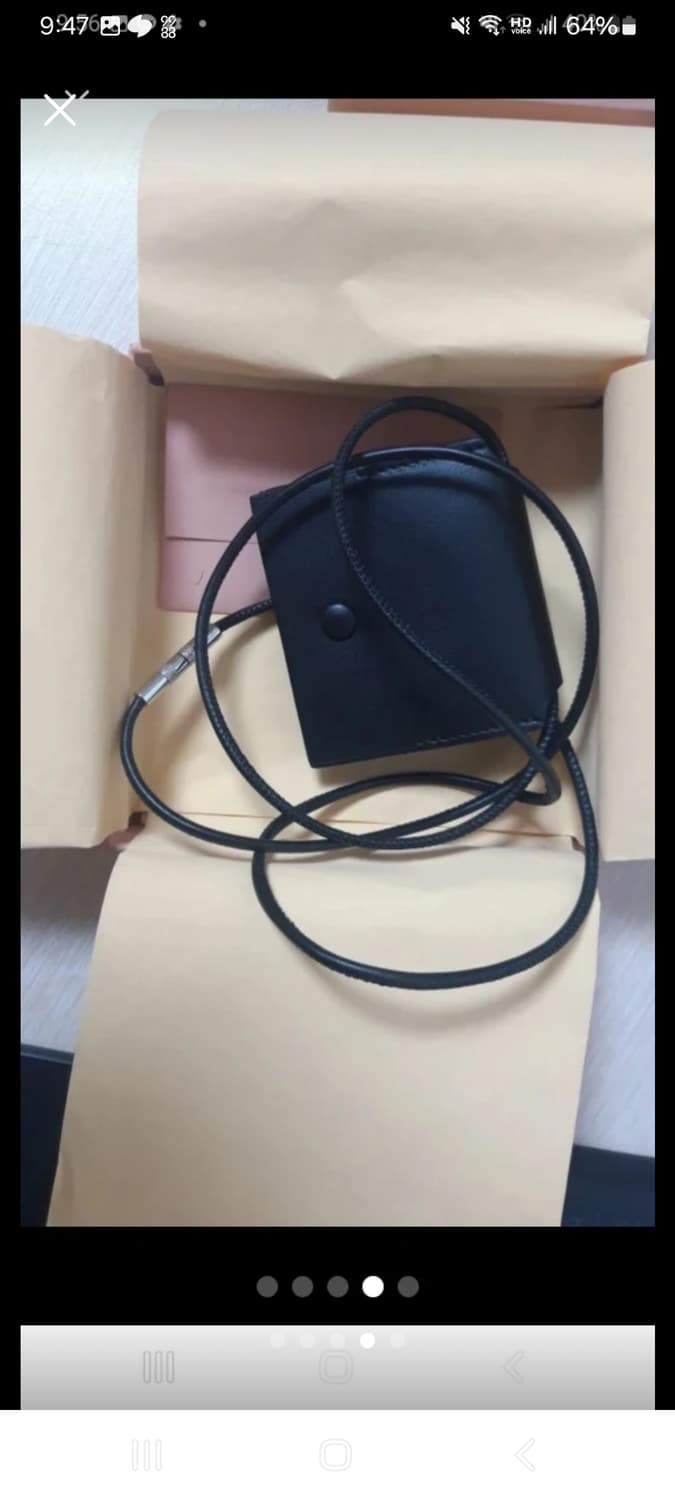 아크네스튜디오 코인펄스 상품이미지1