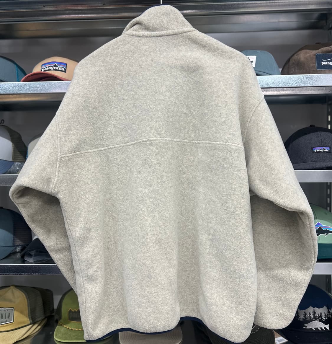 파타고니아 신칠라 헤비웨이트 오트밀 L 상품이미지3