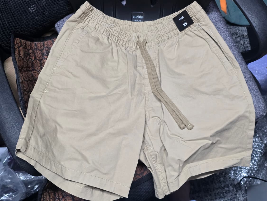 Vans 반바지 XS사이즈 베이지 새상품 상품이미지1