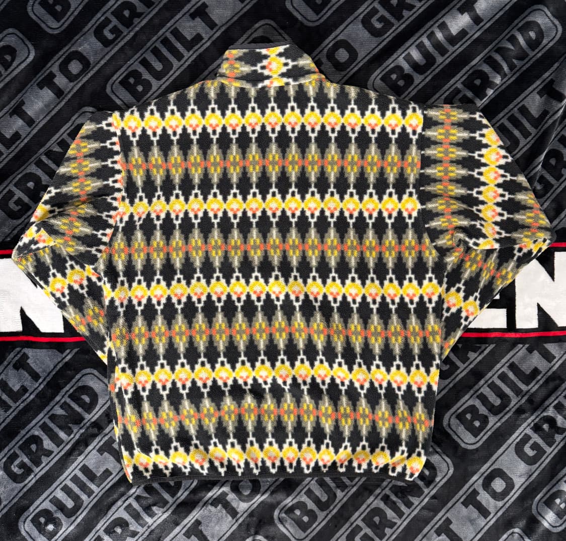 파타고니아 신칠라 스냅 티 풀 오버 포레스트 카펫 블랙 골드 상품이미지2