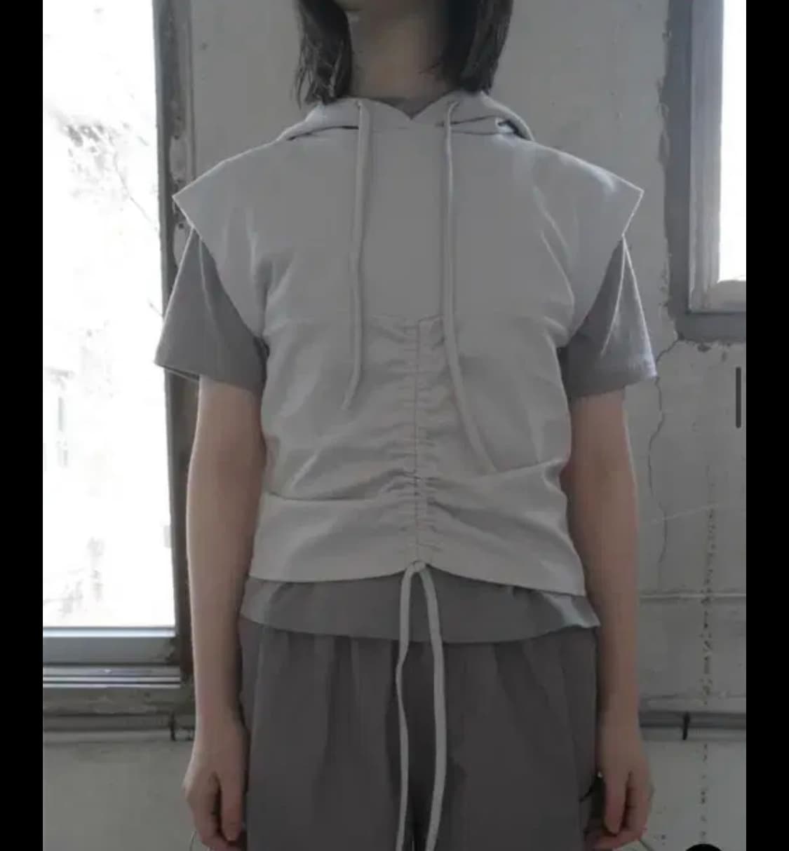 에프터먼데이 후디 셔링 베스트 hoody shirring vest 상품이미지4