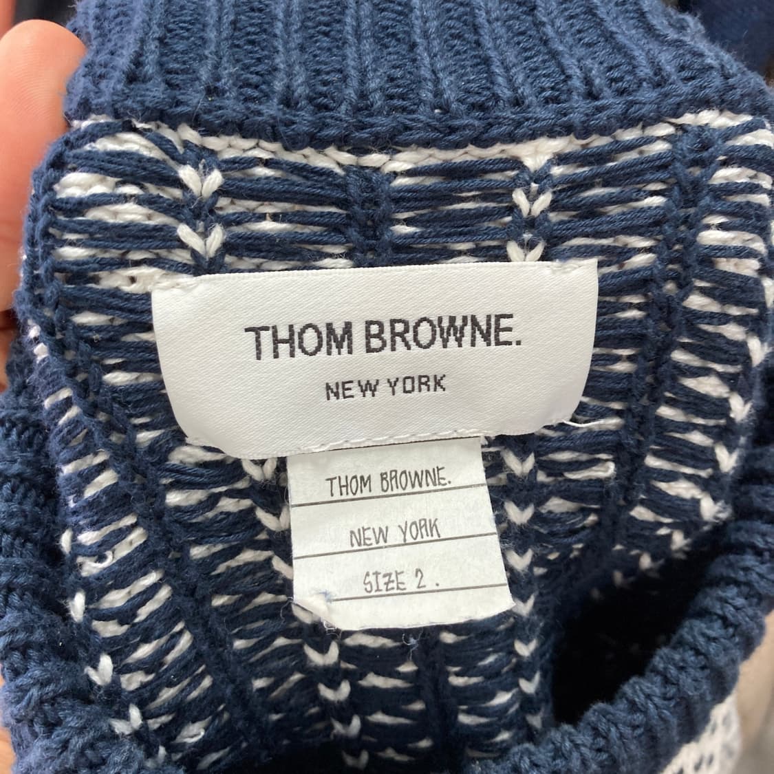 톰브라운 정품 여 숄더버튼코튼니트 영구제  상품이미지4