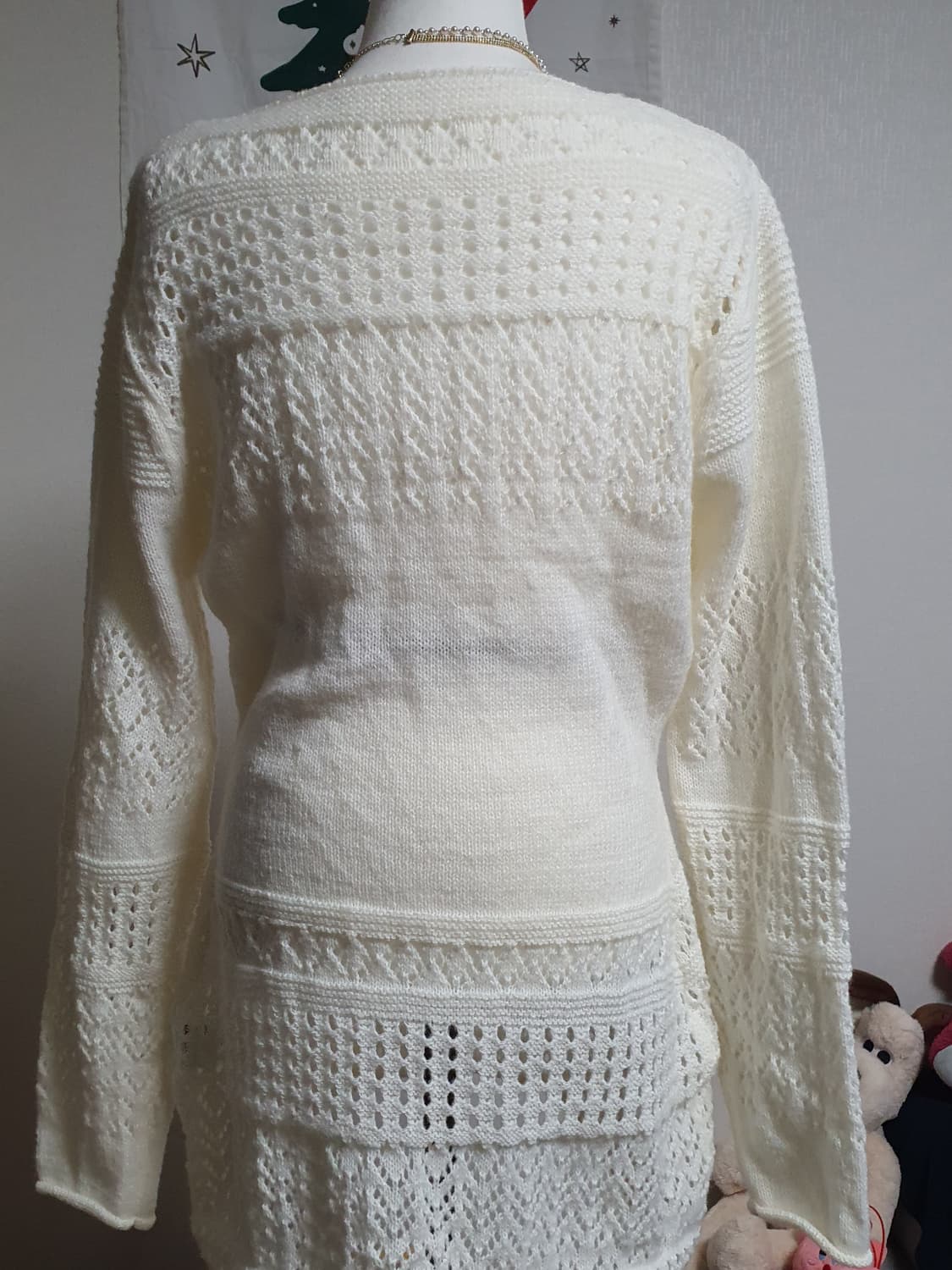 [빈티지] 아이보리 펀칭 니트 긴팔 상품이미지4