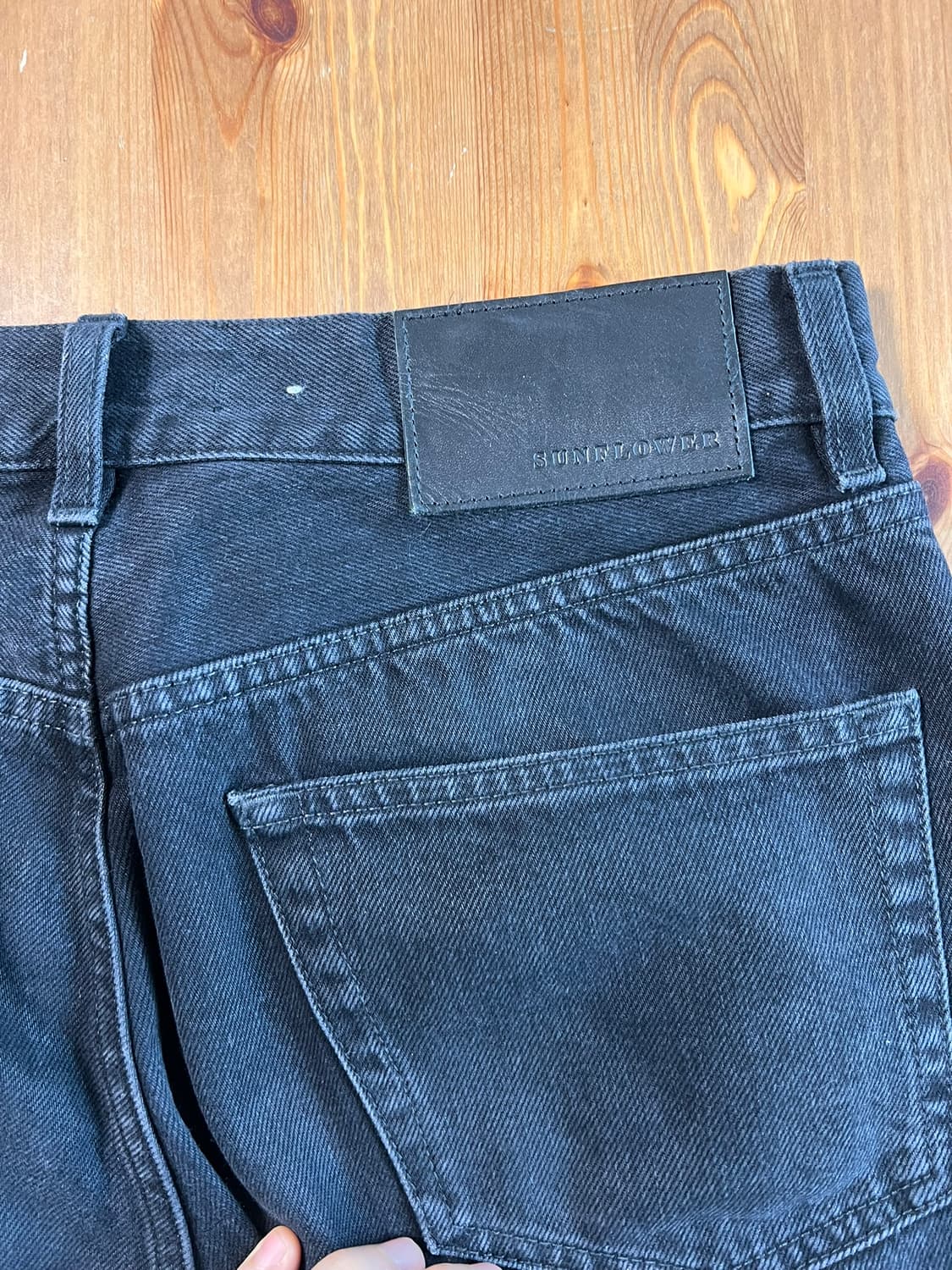 선플라워 5038  스탠다드 핏 데님 팬츠 (블랙) 상품이미지5