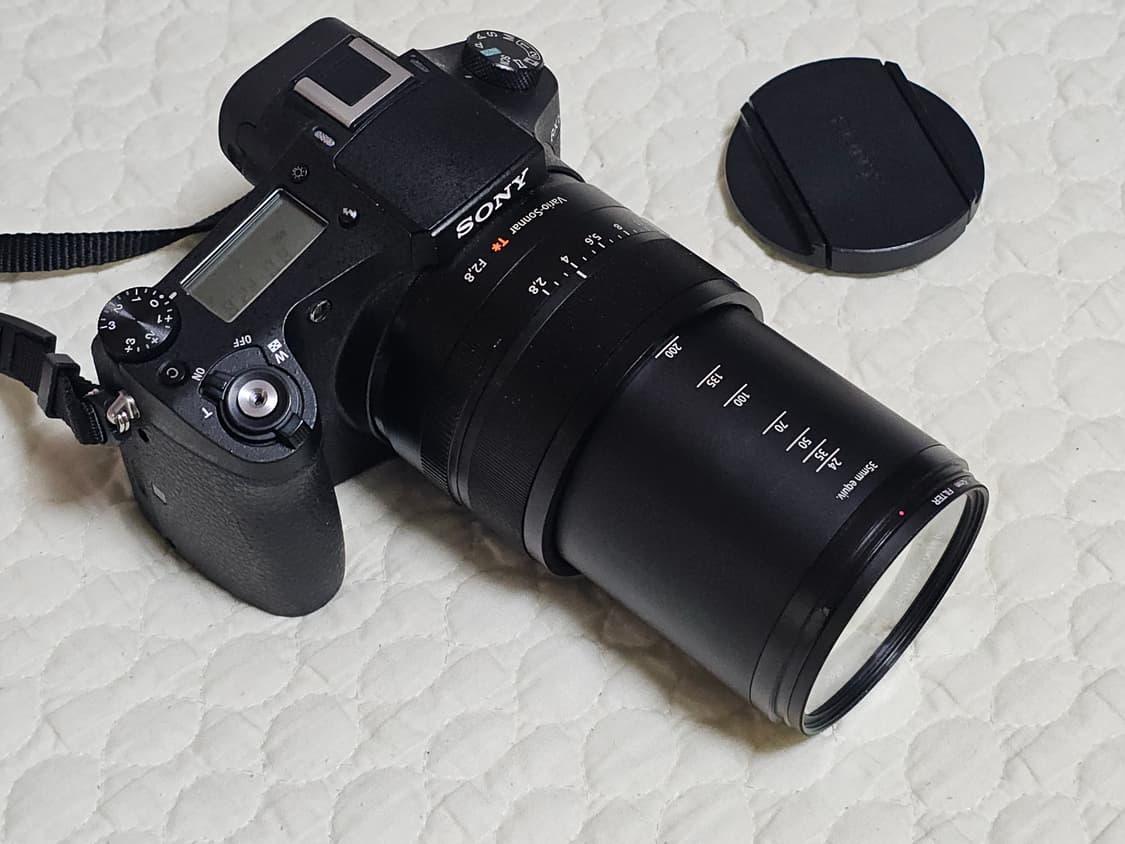 소니 RX10(M1) 하이엔드 디지털 카메라 상품이미지1