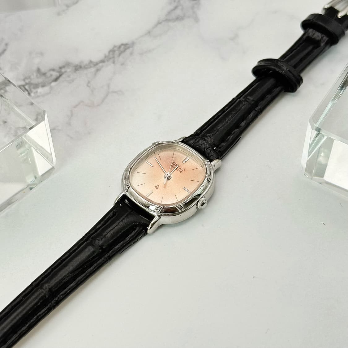 80s90s 빈티지 세이코 오벌 핑크 그라데이션 워치 상품이미지1