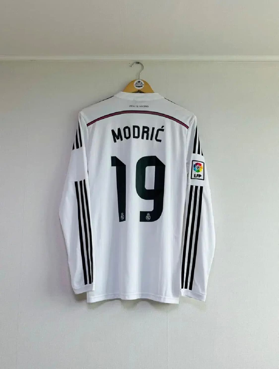 14 15 레알마드리드 모드리치 긴팔 홈 유니폼  상품이미지1