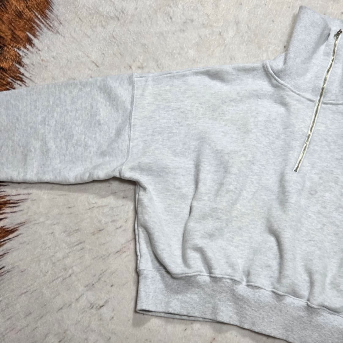 멜란지 자수 반집업 아노락 크롭 맨투맨 상품이미지3