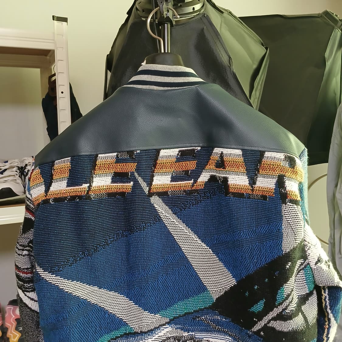 유니크한 오레오 과자 니트 시보리 우븐 오버핏 집업 자켓 상품이미지8