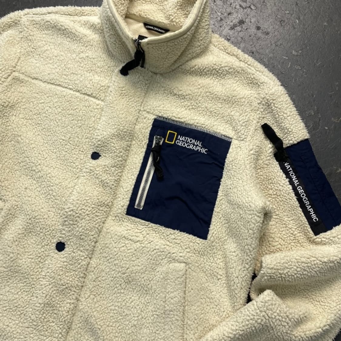 100 네셔널지오그래픽 롱 후리스 점퍼 상품이미지2