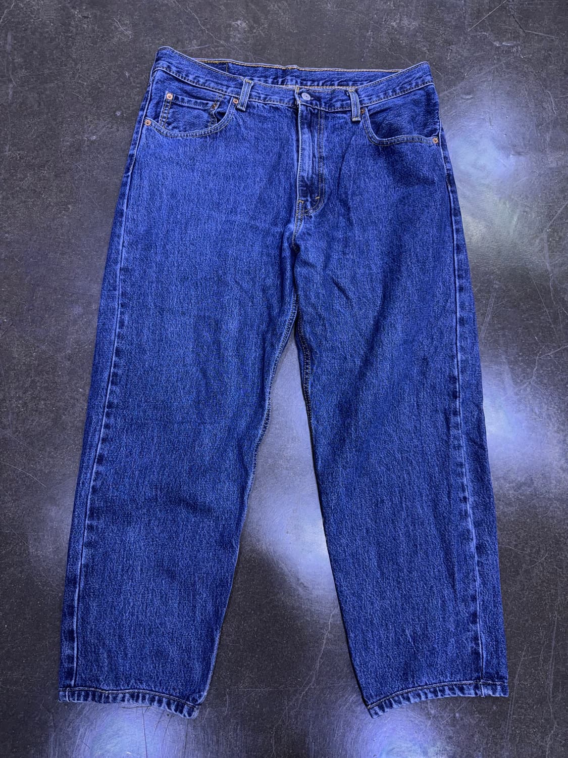 리바이스 550 릴렉스드 스트레이트핏 스톤워싱 중청 데님팬츠 36 상품이미지1