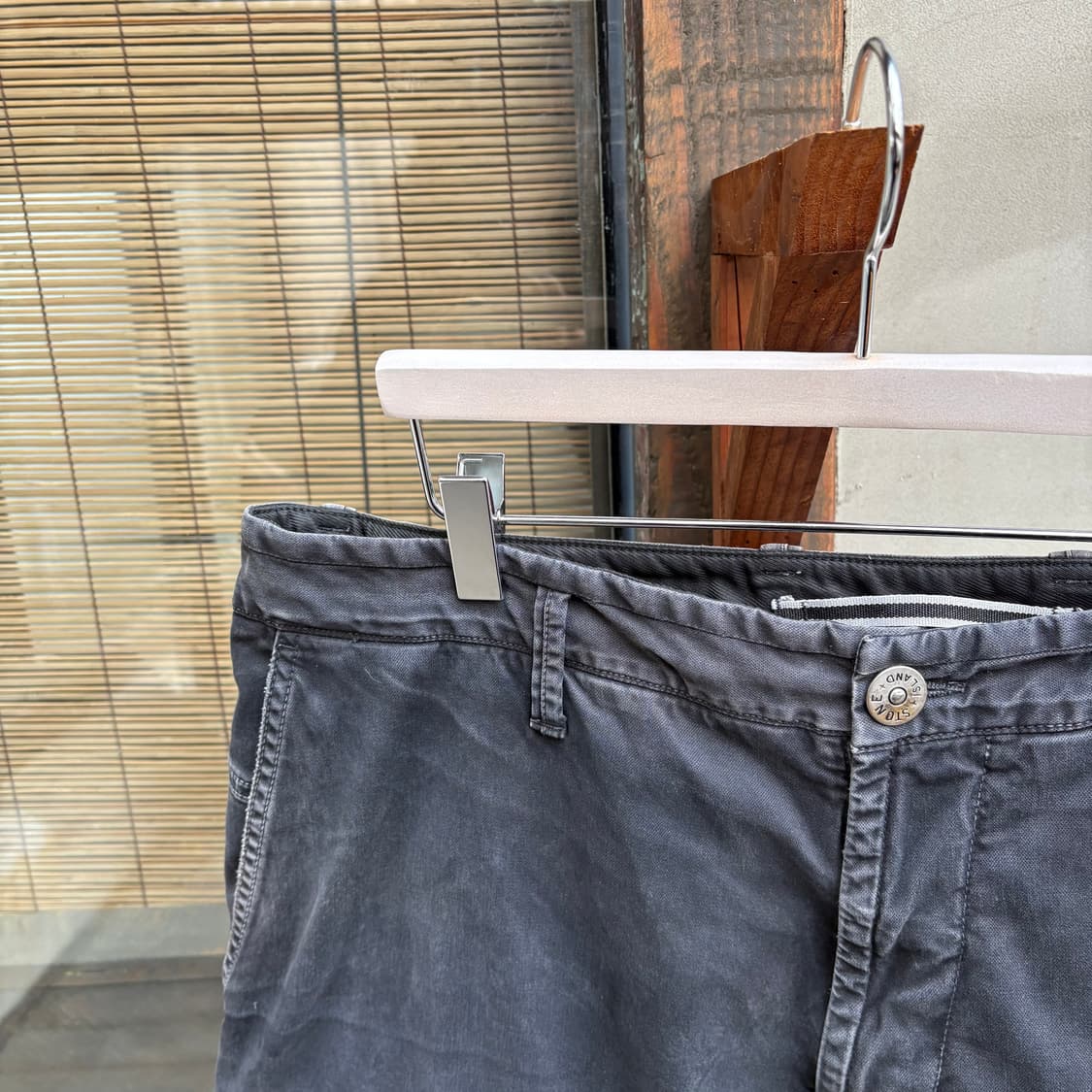 스톤아일랜드 가먼트 다이드 카고 팬츠 상품이미지2