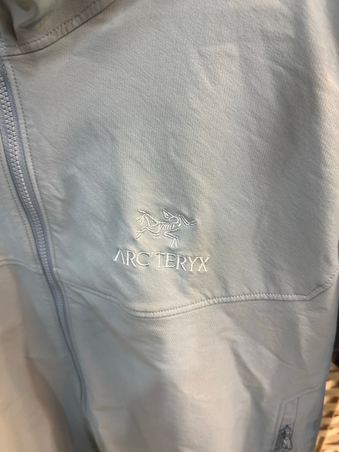 105-110 정품 아크테릭스 감마 후디 소프트쉘 자켓 팝니다 상품이미지2