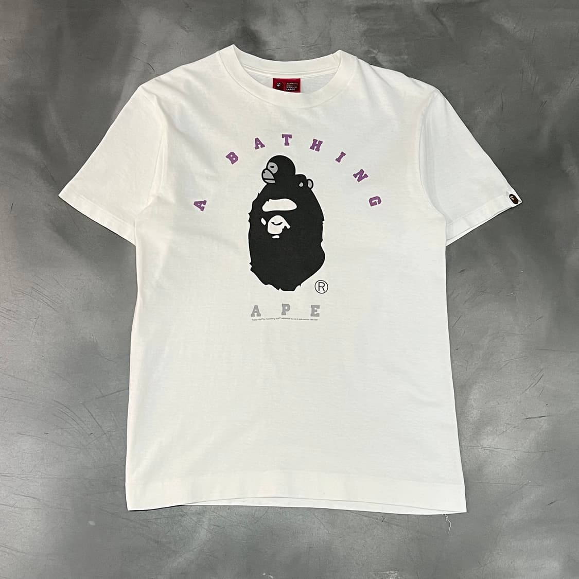  베이프 마일로 온 사루 반팔티 y16018 상품이미지1