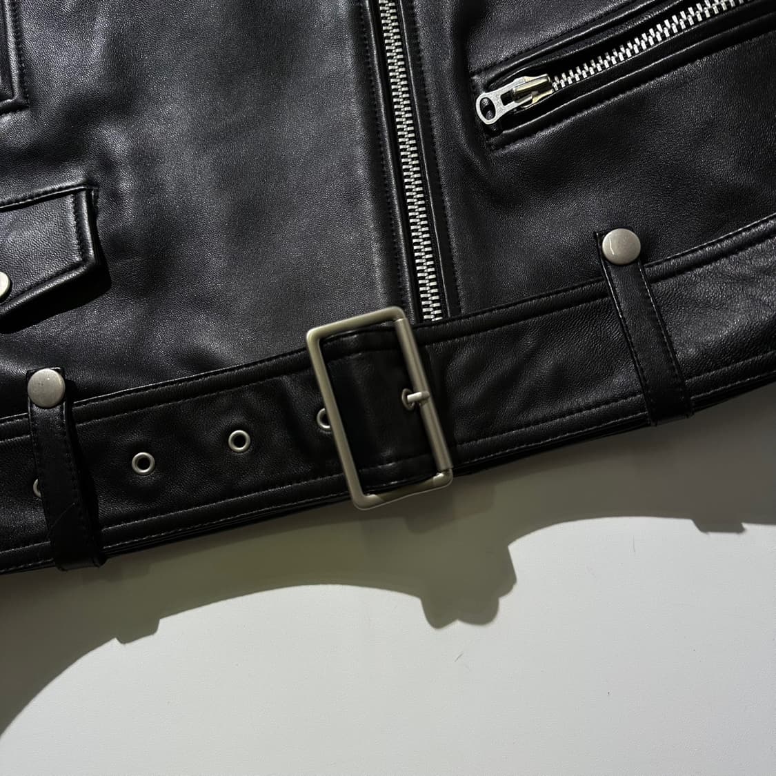 비바스튜디오 램스킨 양가죽 오버핏 라이더 자켓 상품이미지5