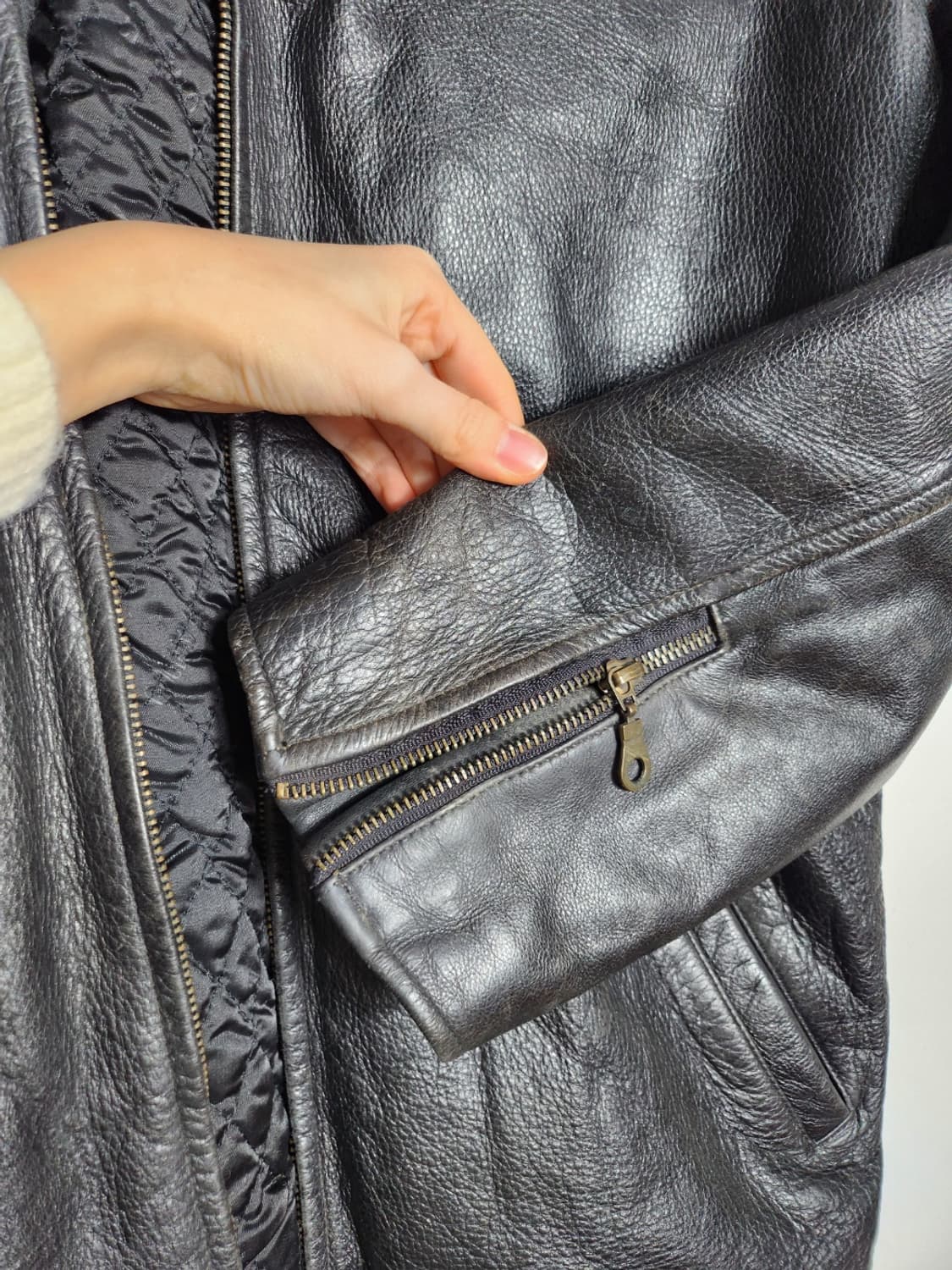 빈티지 블랙 가죽 자켓 상품이미지5