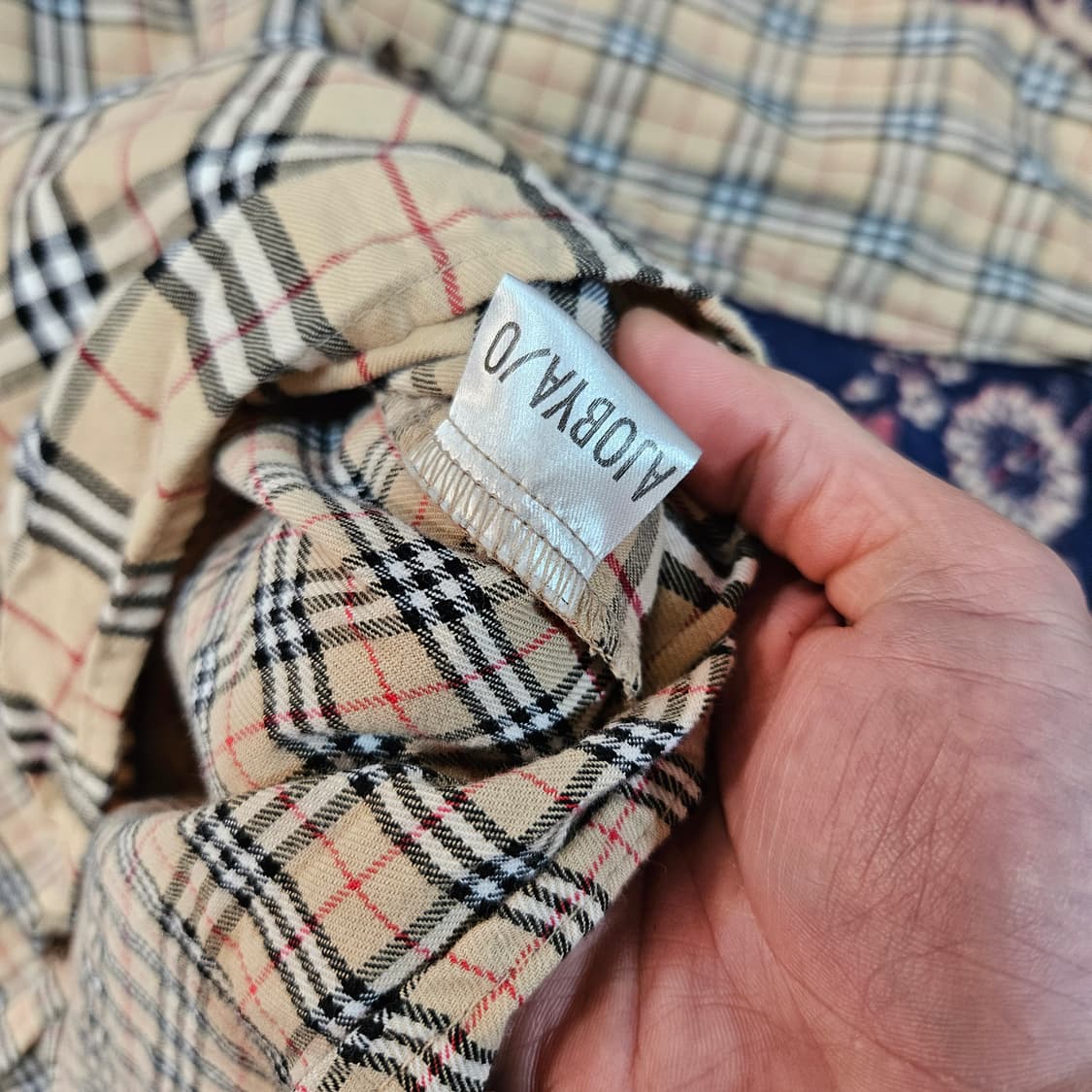 아조바이아조 베이지 체크 믹스 박시핏 셔츠 Free 상품이미지8