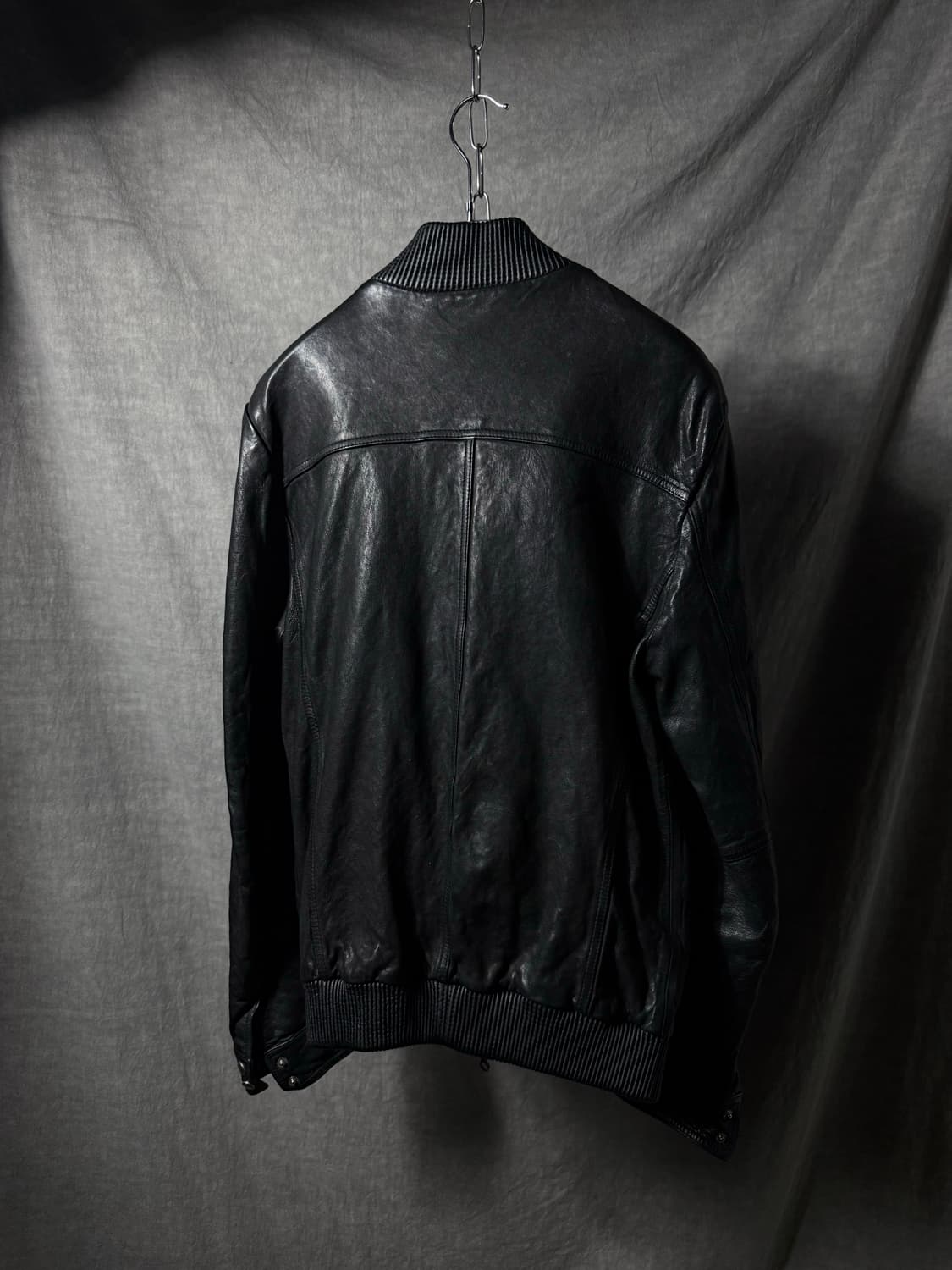 Vintage Black Leather Bomber Jacket 상품이미지5
