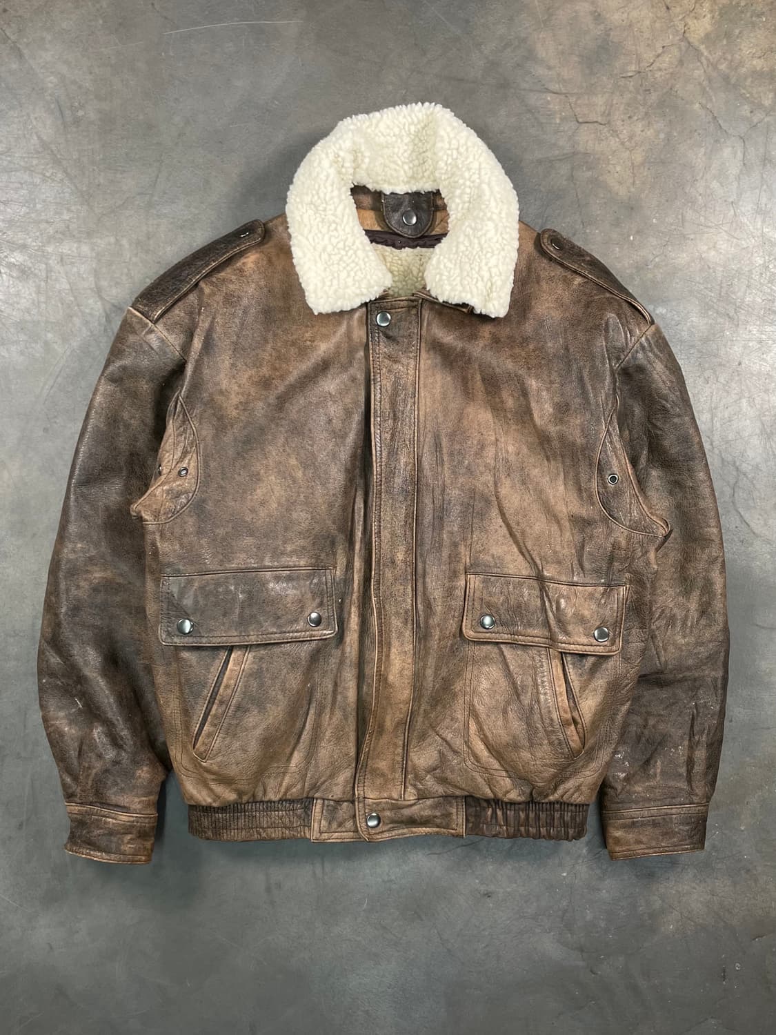 재팬 빈티지 A2 레더 봄버 자켓 상품이미지1