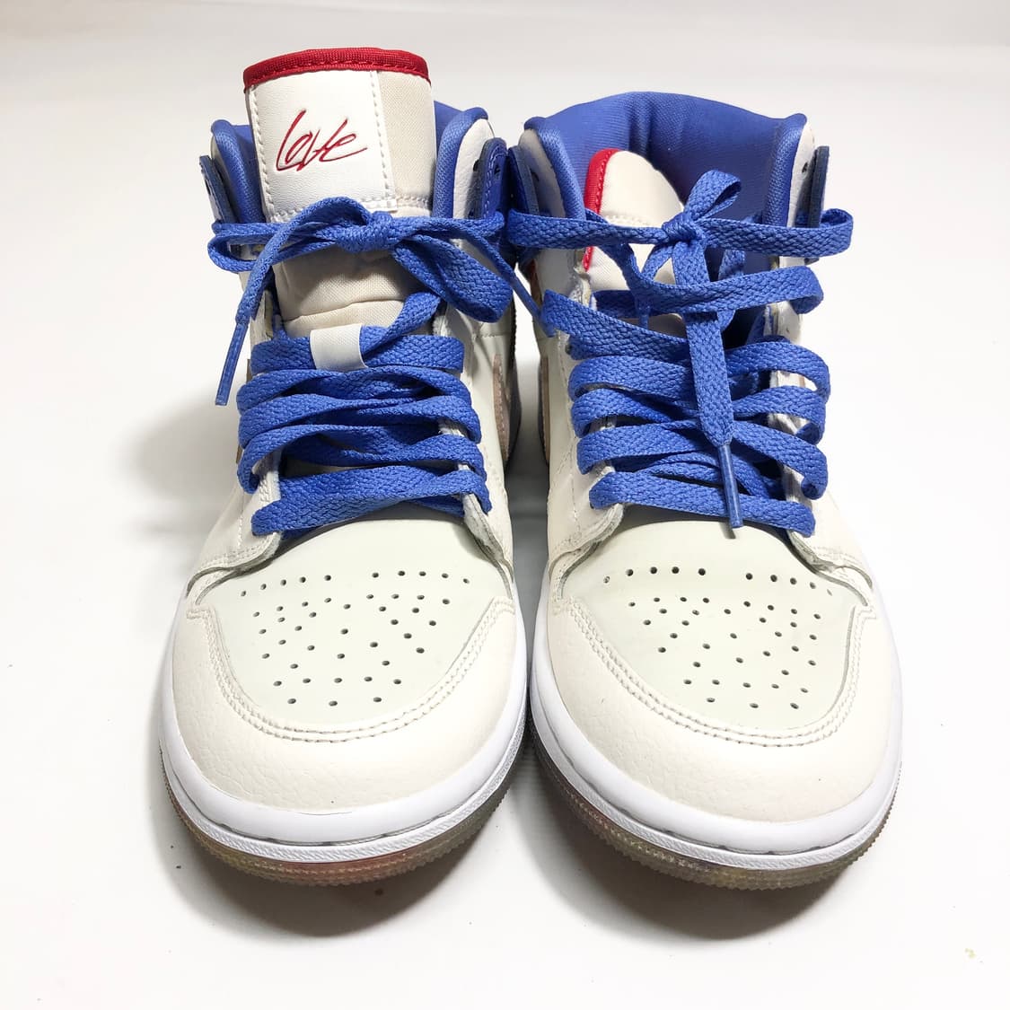 나이키 조던1 미드 플로랄 230 상품이미지3