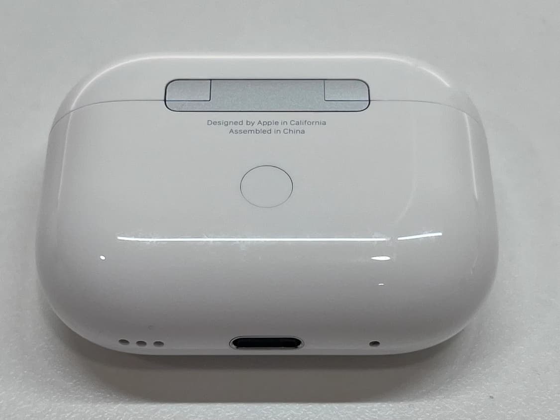 에어팟 프로 2세대 (맥세이프 무선충전 C타입)팝니다 상품이미지4