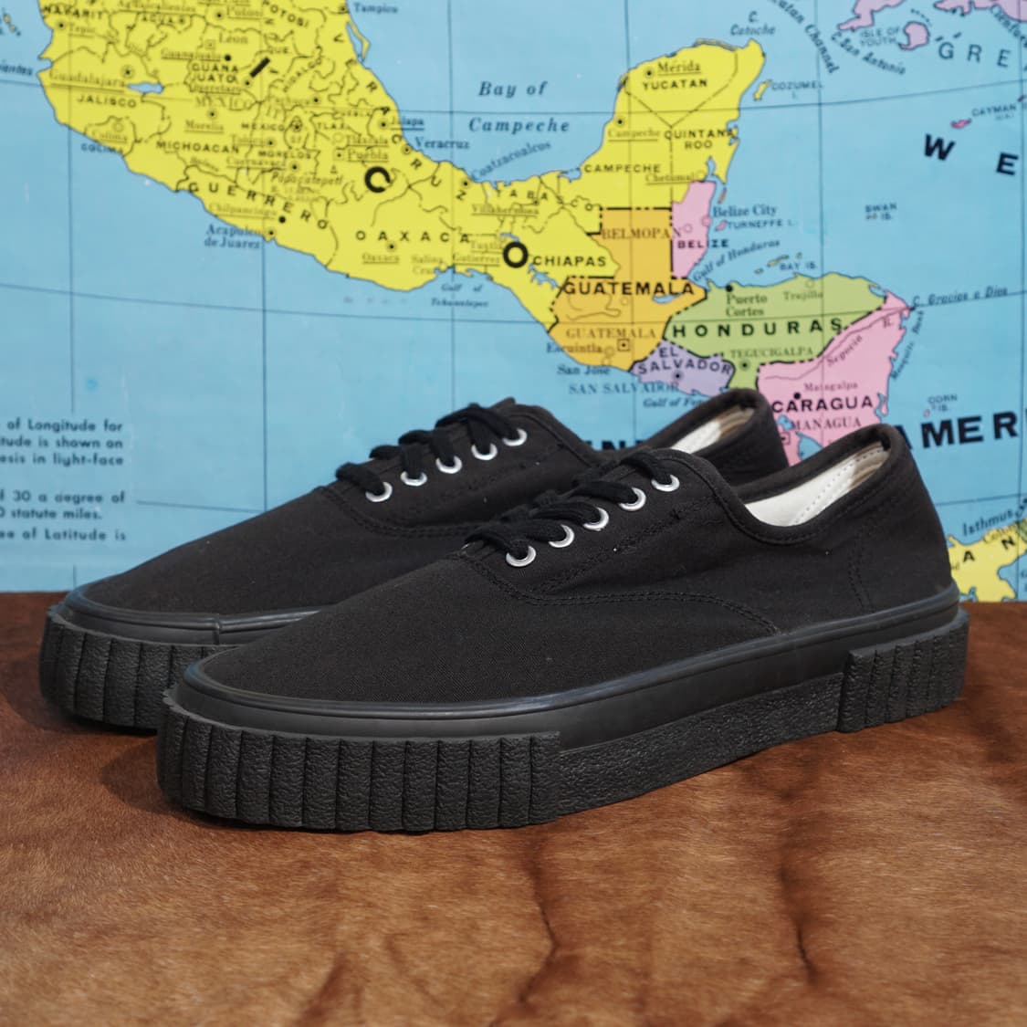 후미토간류 오버솔 스니커즈 상품이미지3