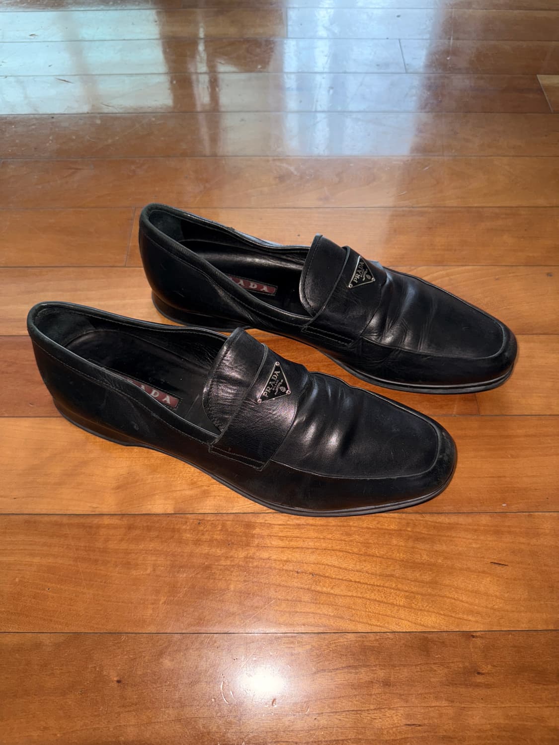 삼각 로고 로퍼 상품이미지3