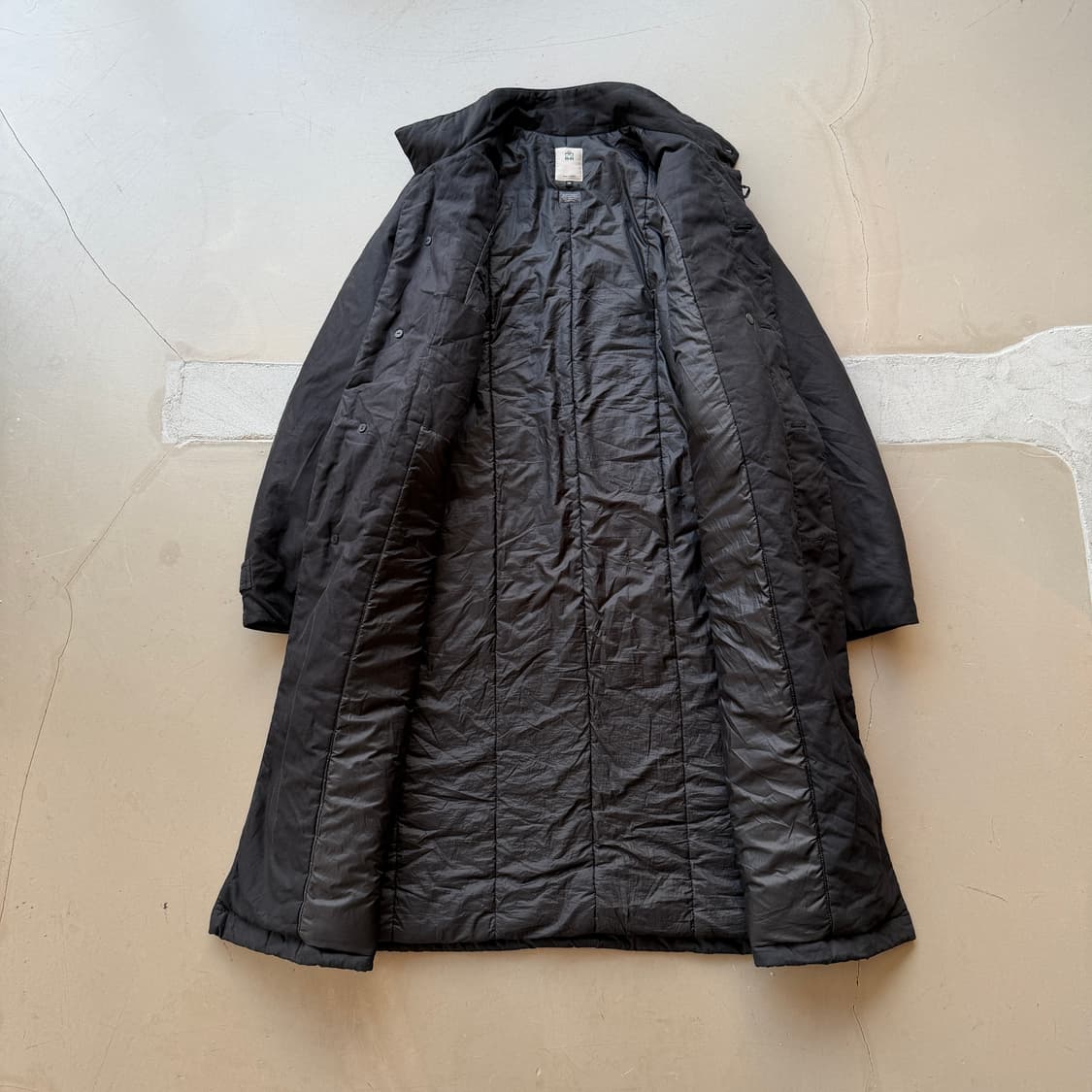 폴리테루 24fw 패디드 벌룬 코트 상품이미지2
