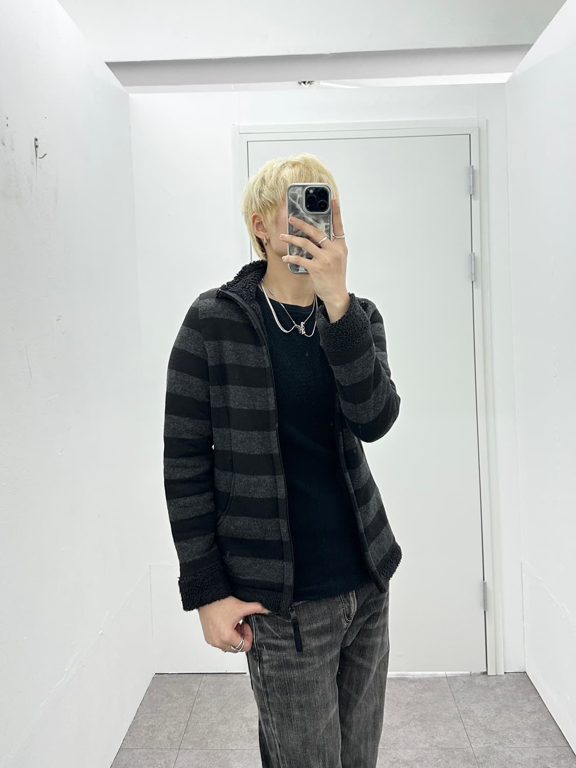 Stripe fur knit zip up  상품이미지1