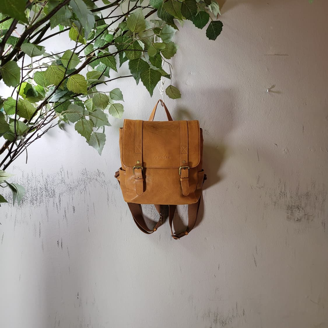 몽삭 레더 백팩 상품이미지1