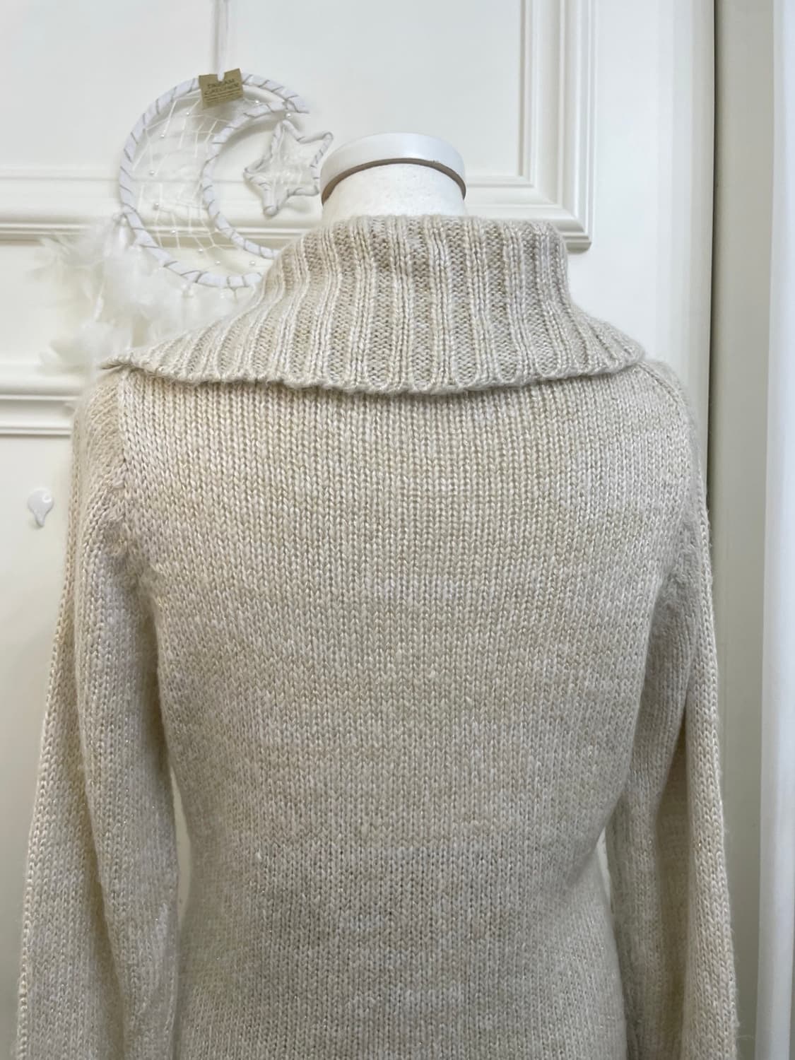 beige ivory button turtle-neck sweater 상품이미지5