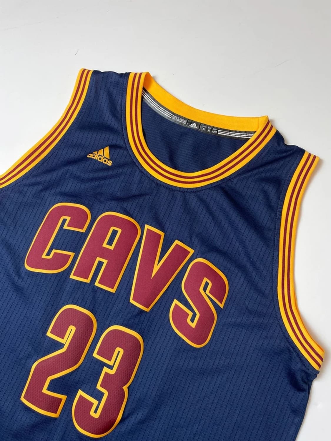 아디다스 클리브랜드 르브론 제임스 나시 유니폼 PN9650 상품이미지4